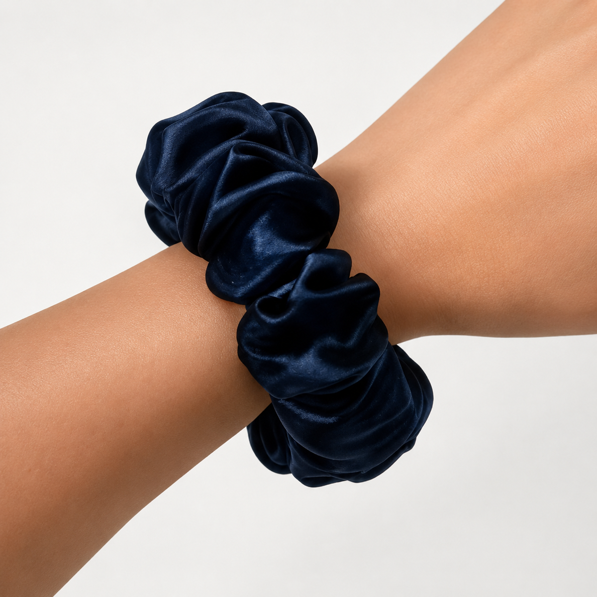 MIRAcles Mulberry Silk Scrunchie - Large